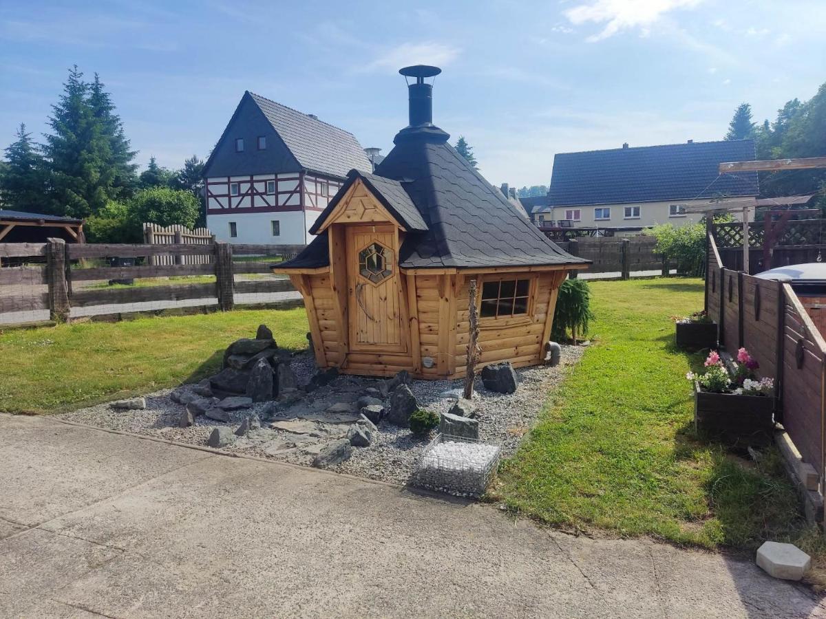 Ferienwohnung Am Hofladen Hellendorf - Saechsische Schweiz Bad Gottleuba Esterno foto